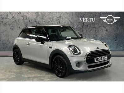 Begagnad Mini Cooper Classic 136 HK (100 kW) 2020 Silver Halvkombi