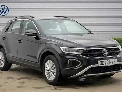 Used VW T-Roc Life 150 HP (110 kW) 2022 Black SUV