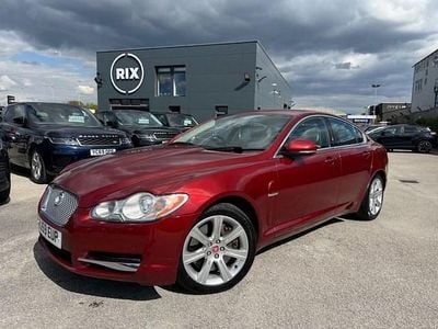 Begagnad Jaguar XF Luxury 240 HK (176 kW) 2009 Röd Sedan