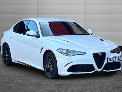 Used Alfa Romeo Giulia Saloon Quadrifoglio 503 HP (369 kW) 2017 White Sedan