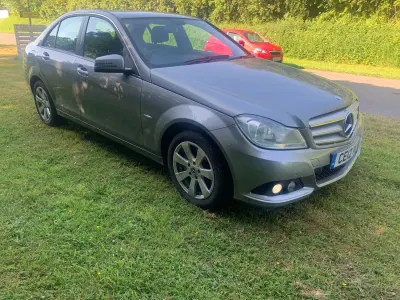 Used Mercedes C220 SE 2012 Silver Sedan