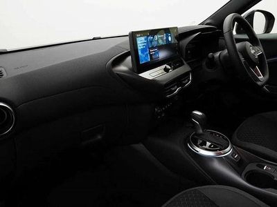 Used Nissan Juke N-Connecta 143 HP (105 kW) 2024 Red SUV