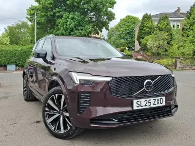 Used Volvo XC90 Plus 247 HP (181 kW) 2025 SUV
