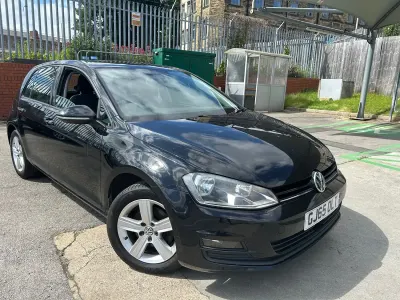 Used VW Golf VII Match 120 HP (88 kW) 2015 Black Hatchback