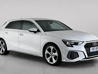 Used Audi A3 Sportback S-Line 110 HP (80 kW) 2022 White Hatchback