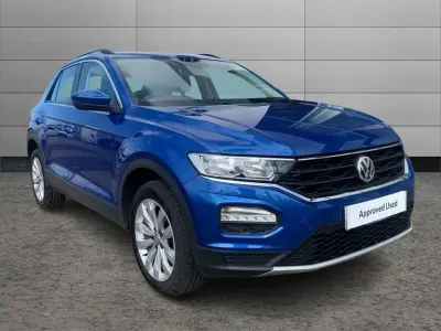 Używany VW T-Roc SE 150 KM (110 kW) 2019 Niebieski SUV