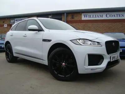 Used Jaguar F-Pace Chequered Flag 180 HP (132 kW) 2019 White SUV
