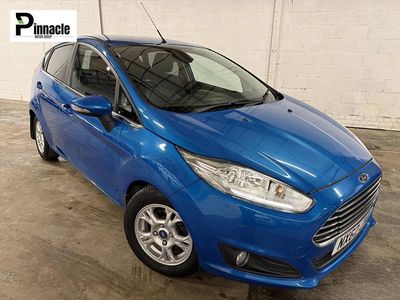 Used Ford Fiesta Titanium 95 HP (69 kW) 2013 Blue Hatchback