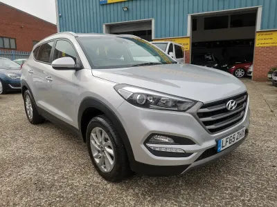 Used Hyundai Tucson SE 177 HP (130 kW) 2015 Silver SUV