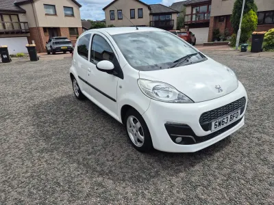 Used Peugeot 107 Allure 2013 White Hatchback