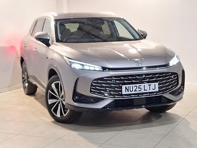 Silver Used 2025 MG HS SE SUV | £19,998 (Expensive)