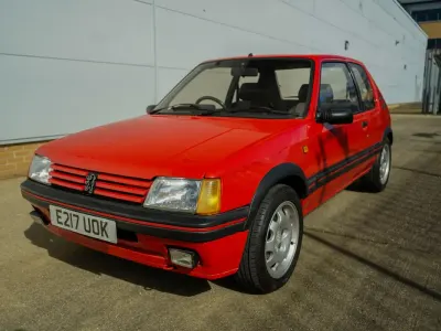 Second-hand Peugeot 205 GTi 1988 Roșu Hatchback