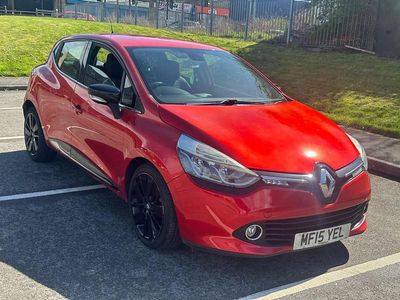 Used Renault Clio IV Dynamique 2015 Red Hatchback