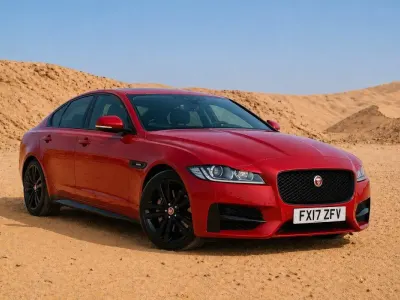 Usado Jaguar XF R-Sport 180 HP (132 kW) 2017 Vermelho Sedan