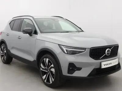 Usado Volvo XC40 Ultra 2025 Gris SUV