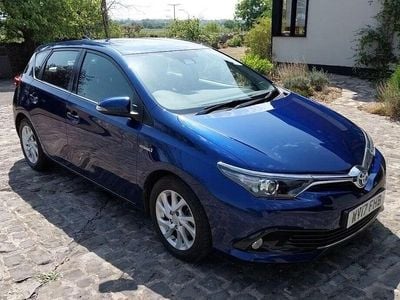Toyota Auris Hybrid