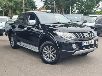 Used Mitsubishi L200 181 HP (133 kW) 2019 Black Pickup