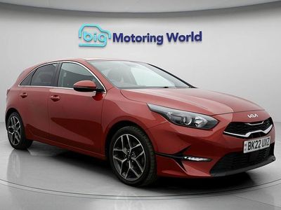 Used Kia Ceed 158 HP (116 kW) 2022 Red Hatchback