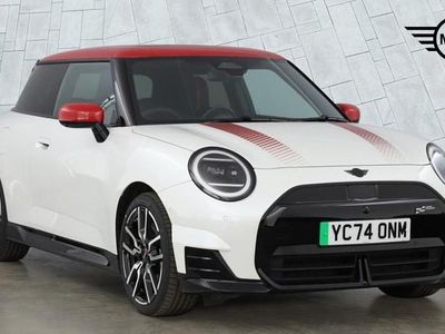 Used Mini Cooper Hatch 133 kW (181 HP) 2024 White Hatchback