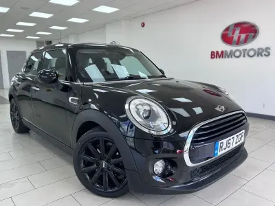 Used Mini Cooper Hatch 136 HP (100 kW) 2017 Black Hatchback
