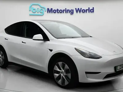 Used Tesla Model Y Long Range AWD 378 kW (514 HP) 2024 White SUV
