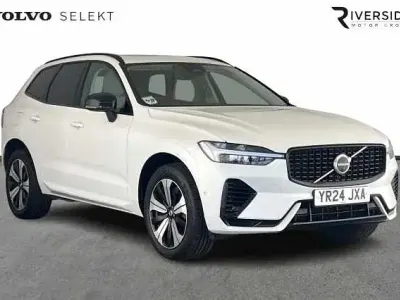 Used Volvo XC60 Plus 350 HP (257 kW) 2024 White SUV
