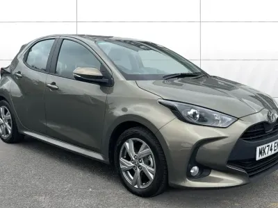 Used Toyota Yaris 116 HP (85 kW) 2024 Bronze Hatchback