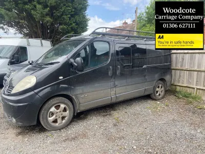 Used Renault Trafic 115 HP (84 kW) 2011 Black MPV