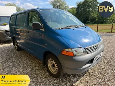 Used Toyota HiAce 102 HP (75 kW) 2004 Blue Van