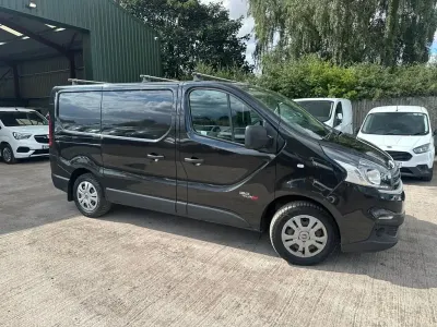 Used Fiat Talento 120 HP (88 kW) 2018 Black MPV