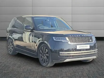 Used Land Rover Range Rover SE 434 HP (319 kW) 2022 Black SUV