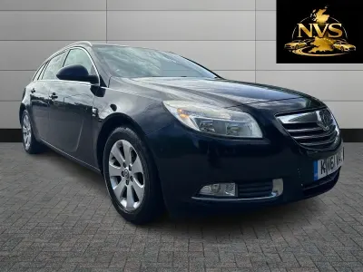 Used Vauxhall Insignia SRi 160 HP (117 kW) 2012 Black Estate