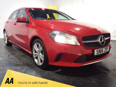 Used Mercedes A180 109 HP (80 kW) 2016 Red Hatchback