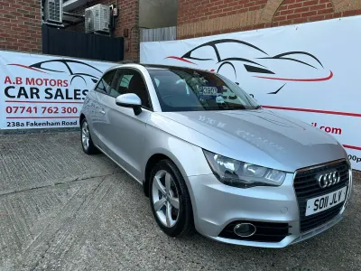 Used Audi A1 Sport 122 HP (89 kW) 2011 Silver Hatchback