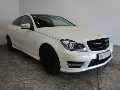 Used Mercedes C220 AMG 170 HP (125 kW) 2012 White Coupe