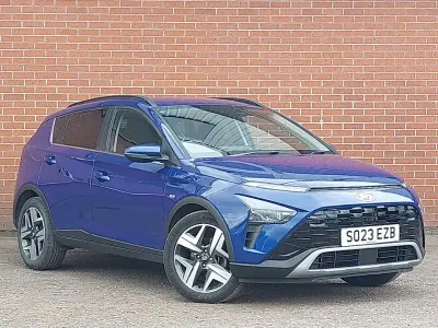 Used Hyundai Bayon Premium 100 HP (73 kW) 2023 Blue SUV