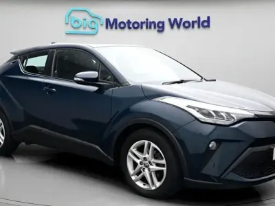 Used Toyota C-HR 122 HP (89 kW) 2023 Blue SUV