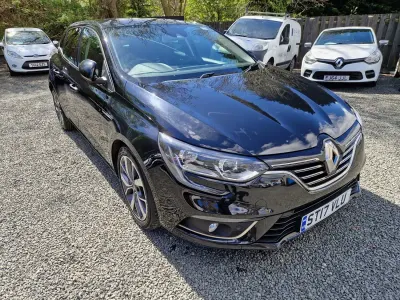 Używany Renault Mégane Dynamique 2017 Czarny Hatchback