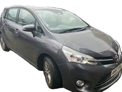 Used Toyota Verso Multidrive S 147 HP (108 kW) 2017 Grey MPV