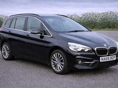 Used BMW 218 Luxury Line 140 HP (102 kW) 2019 Black Estate