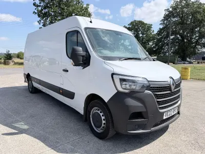 Used Renault Master Business 2022 White MPV