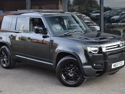 Used Land Rover Defender S 200 HP (147 kW) 2021 Black SUV