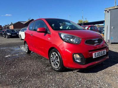 Used Kia Picanto City 68 HP (50 kW) 2013 Red Hatchback