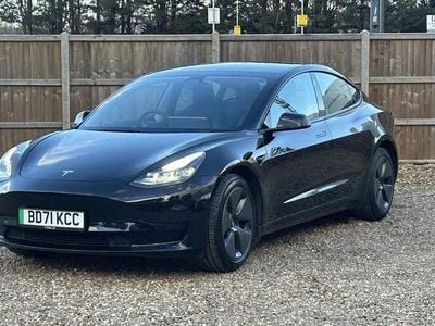 Used Tesla Model 3 Standard Range Plus 366 kW (498 HP) 2021 Sedan