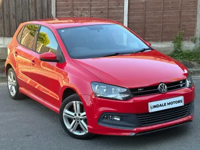 Begagnad VW Polo R-line 105 HK (77 kW) 2013 Röd Halvkombi