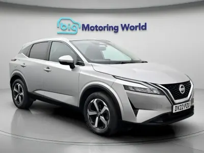 Used Nissan Qashqai N-Connecta 2022 Silver SUV