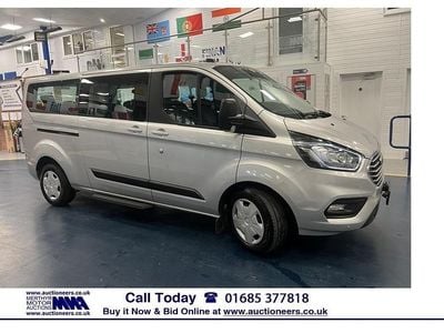 Used Ford Tourneo Custom 105 HP (77 kW) 2022 Silver Van