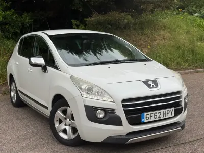 Used Peugeot 3008 2012 White Estate