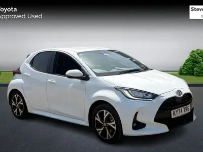 Second-hand Toyota Yaris Hybrid Design 116 CP (85 kW) 2026 Hatchback