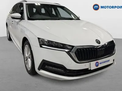 Gebraucht Skoda Octavia SE Technology 2023 Weiß Kombi